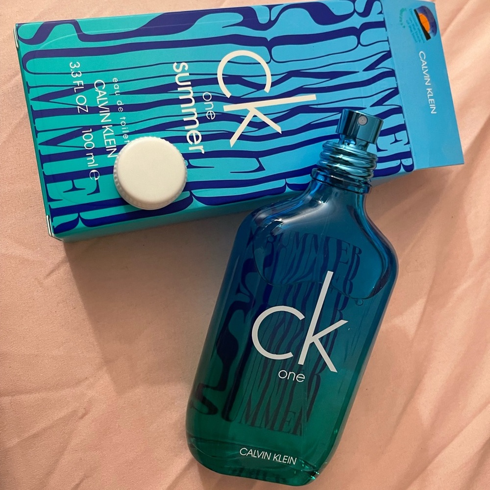 CK summer perfume